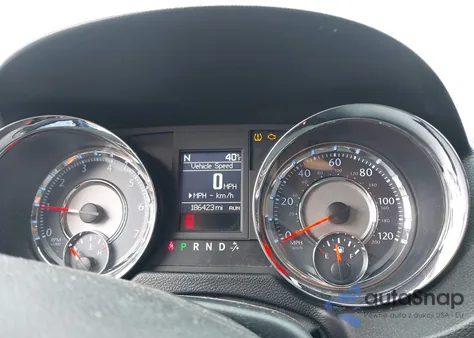 2012 Chrysler Town & Country Touring из США, поврежденный, VIN 2C4RC1BG4CR368254